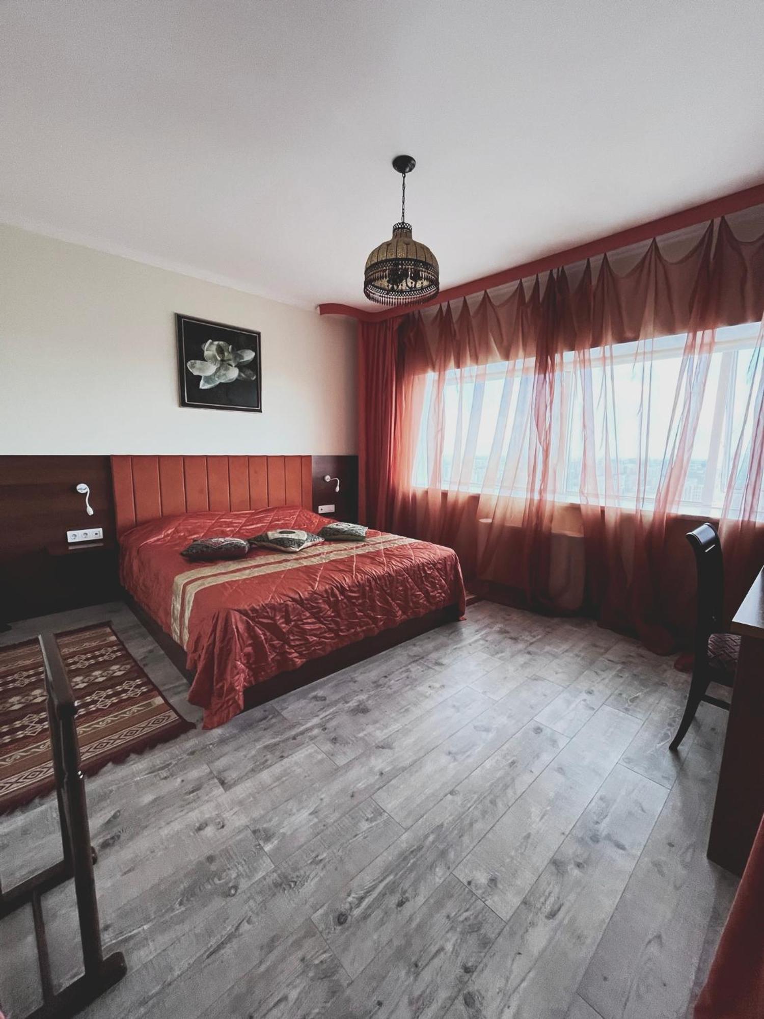 Vip House Hotel アスターナ エクステリア 写真